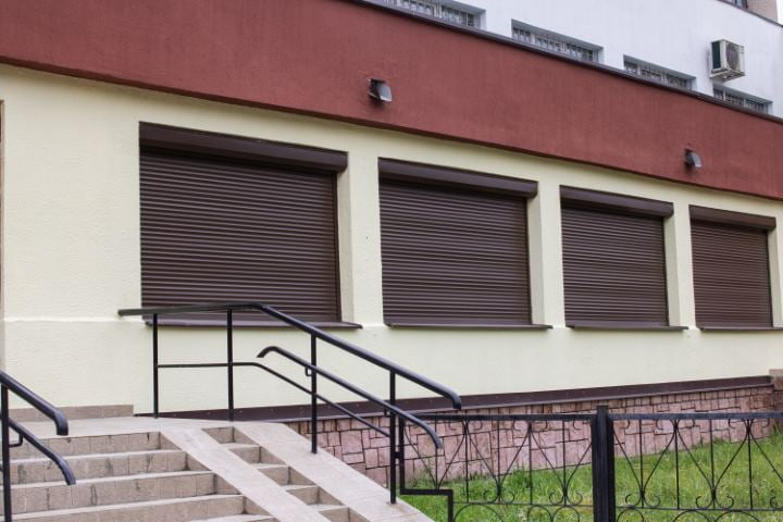 Réparation volet roulant à Annemasse par technicien qualifié